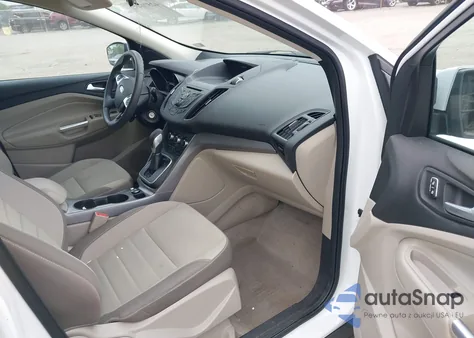 2013 Ford Escape Se z USA, uszkodzony, nr VIN 1FMCU0GX3DUB09289